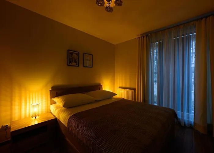 Native Masarska 8/5 شقة *