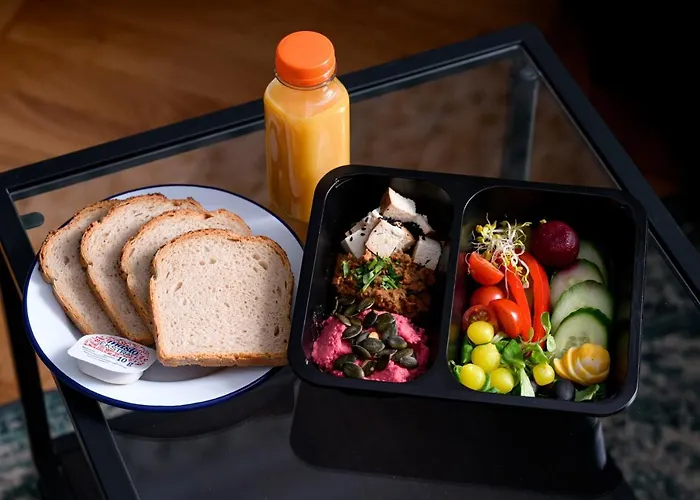 Native Masarska 8/5 شقة *